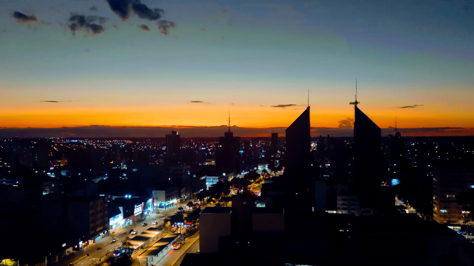 Vista Oeste pôr do sol no escritório Costa & Silva - Advogados